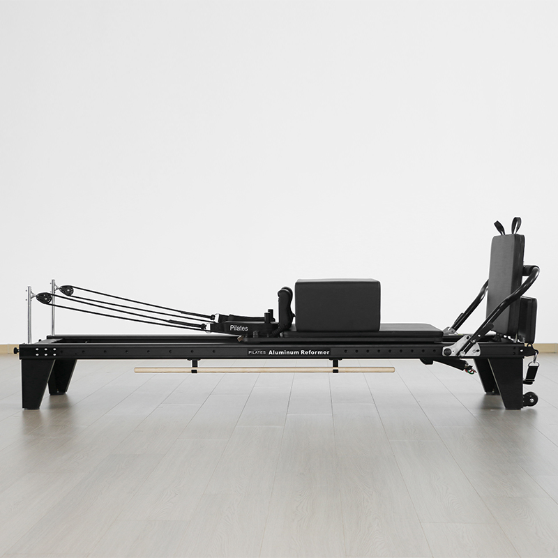 Pilates all - track reformer made of aluminum alloy （Q76）